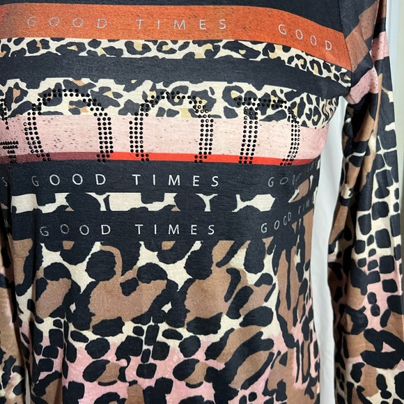 Animal print ladies top long sleeve tee by Carre Noir Size Medium - Picture 8 of 9